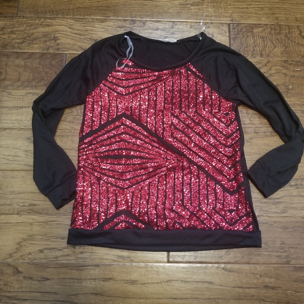 Geometric Sequined Top - L